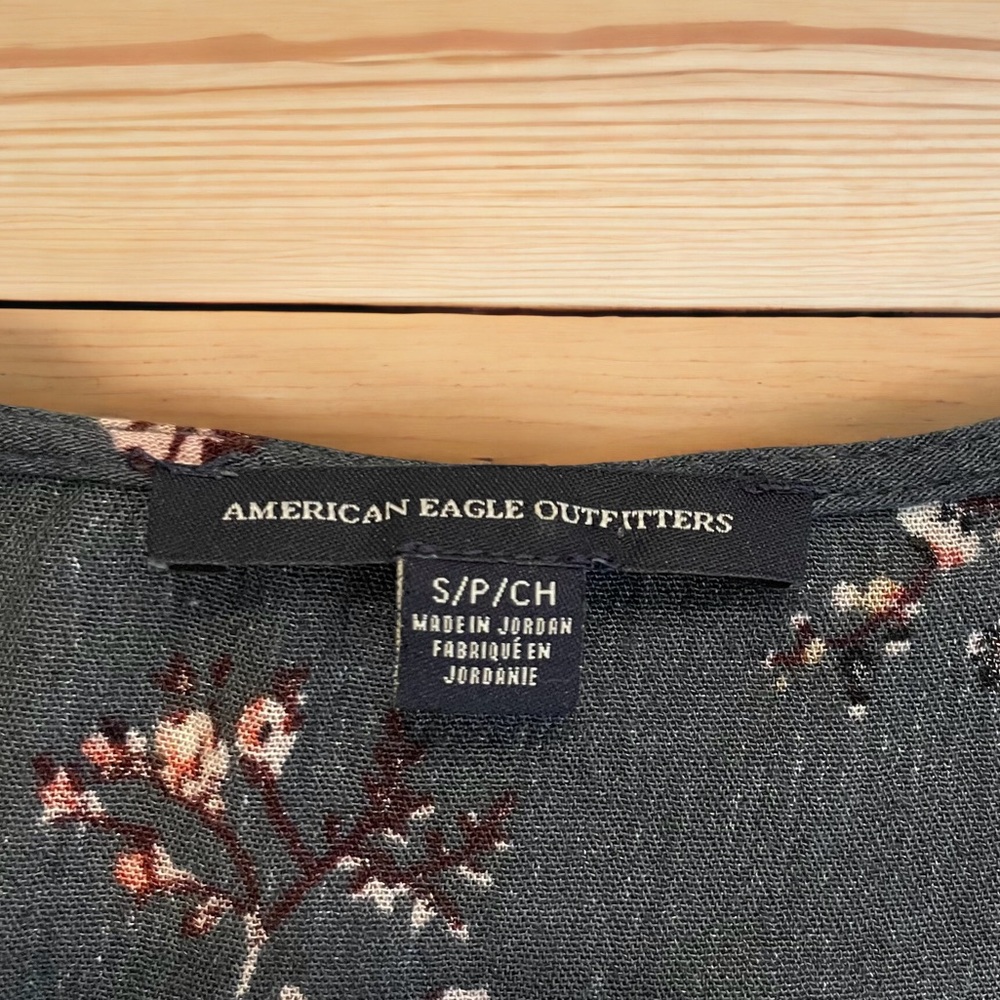 American Eagle Blue/Floral Blouse - Picture 3 of 4